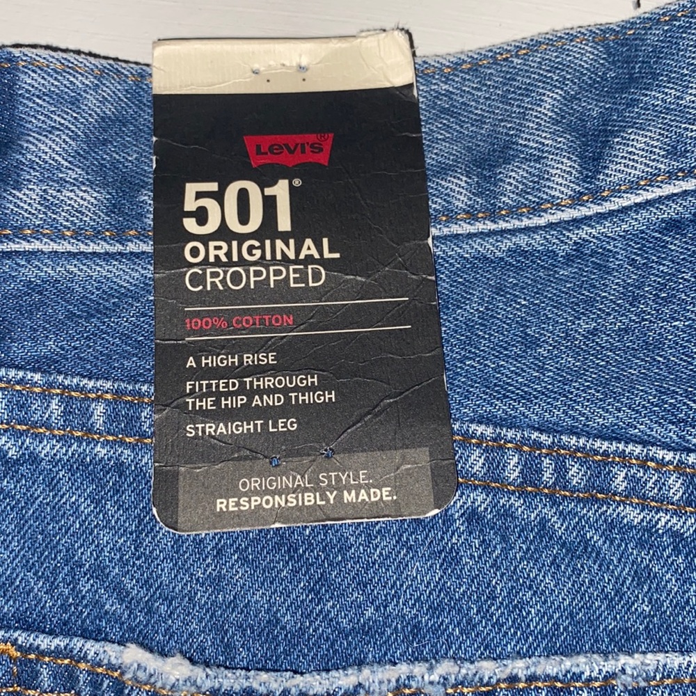 Levi’s 501 Original Cropped - Picture 5 of 11